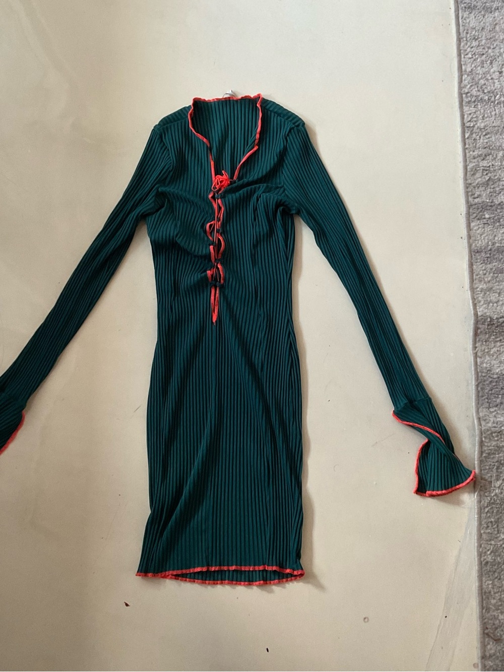 Fashion Nova Green Ribbed Long-Sleeve Dress with Red Trim